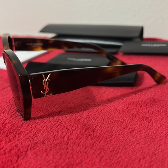 YVES SAINT LAUREN 57mm sunglasses - Picture 7 of 8